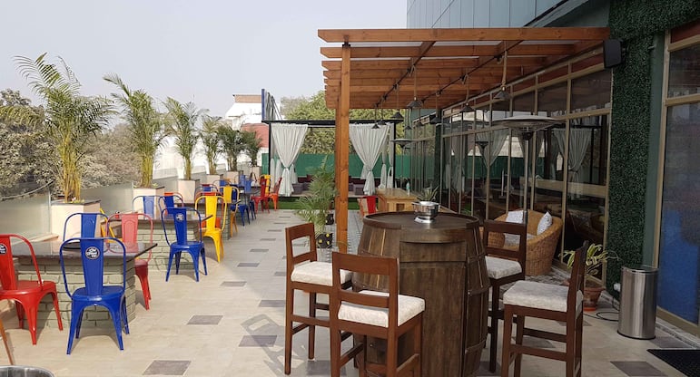 old school cafe civil lines allahabad